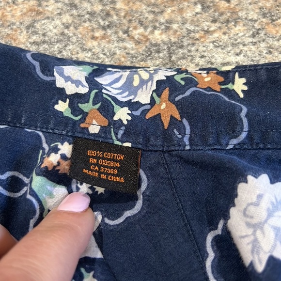 Ben Sherman shirt, size medium - Picture 9 of 10